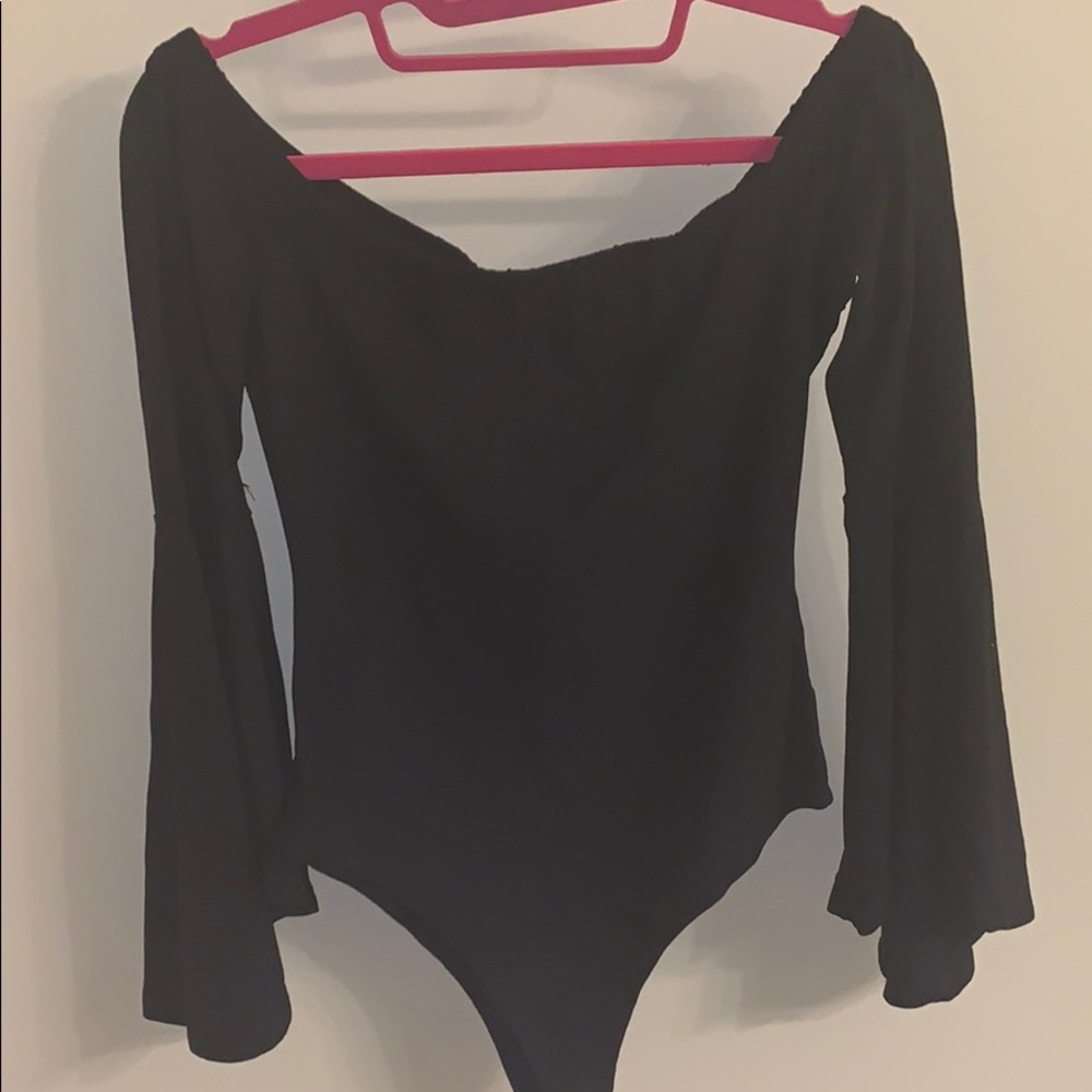 Long sleeve velvet body suit